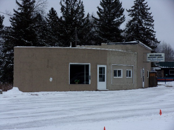 15306 State Hwy 32, Lakewood, Wisconsin 54138, 2 Rooms Rooms,2 BathroomsBathrooms,Office,Commercial,State Hwy 32,1128