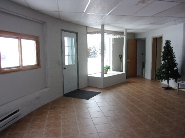 15306 State Hwy 32, Lakewood, Wisconsin 54138, 2 Rooms Rooms,2 BathroomsBathrooms,Office,Commercial,State Hwy 32,1128