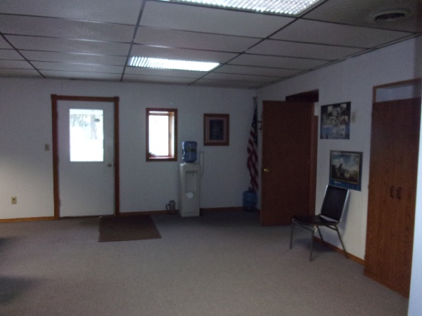 15306 State Hwy 32, Lakewood, Wisconsin 54138, 2 Rooms Rooms,2 BathroomsBathrooms,Office,Commercial,State Hwy 32,1128